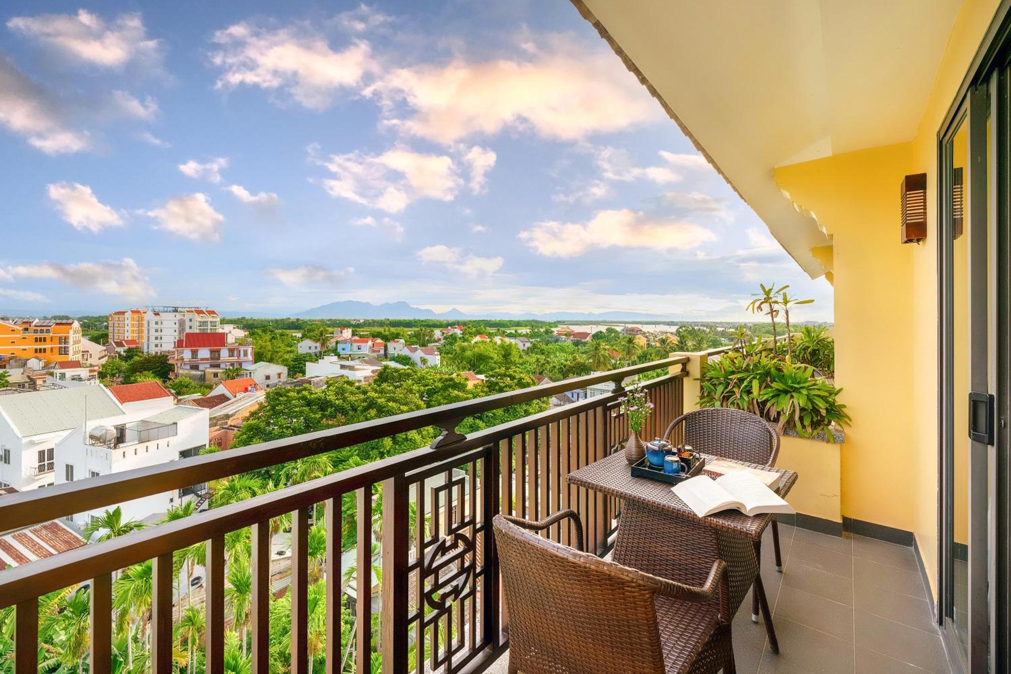 Hoi An Central Boutique Hotel & Spa Exterior photo