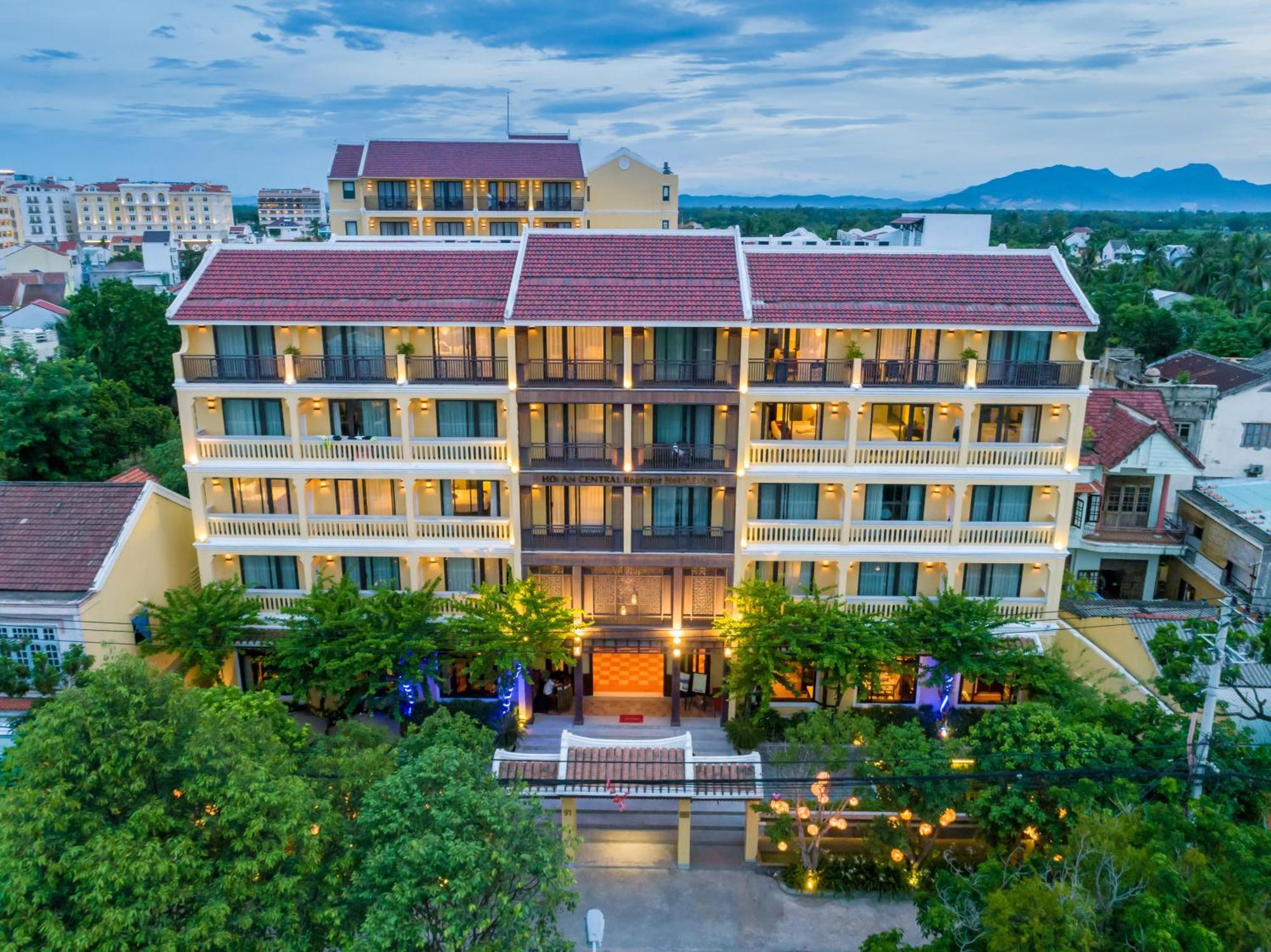 Hoi An Central Boutique Hotel & Spa Exterior photo